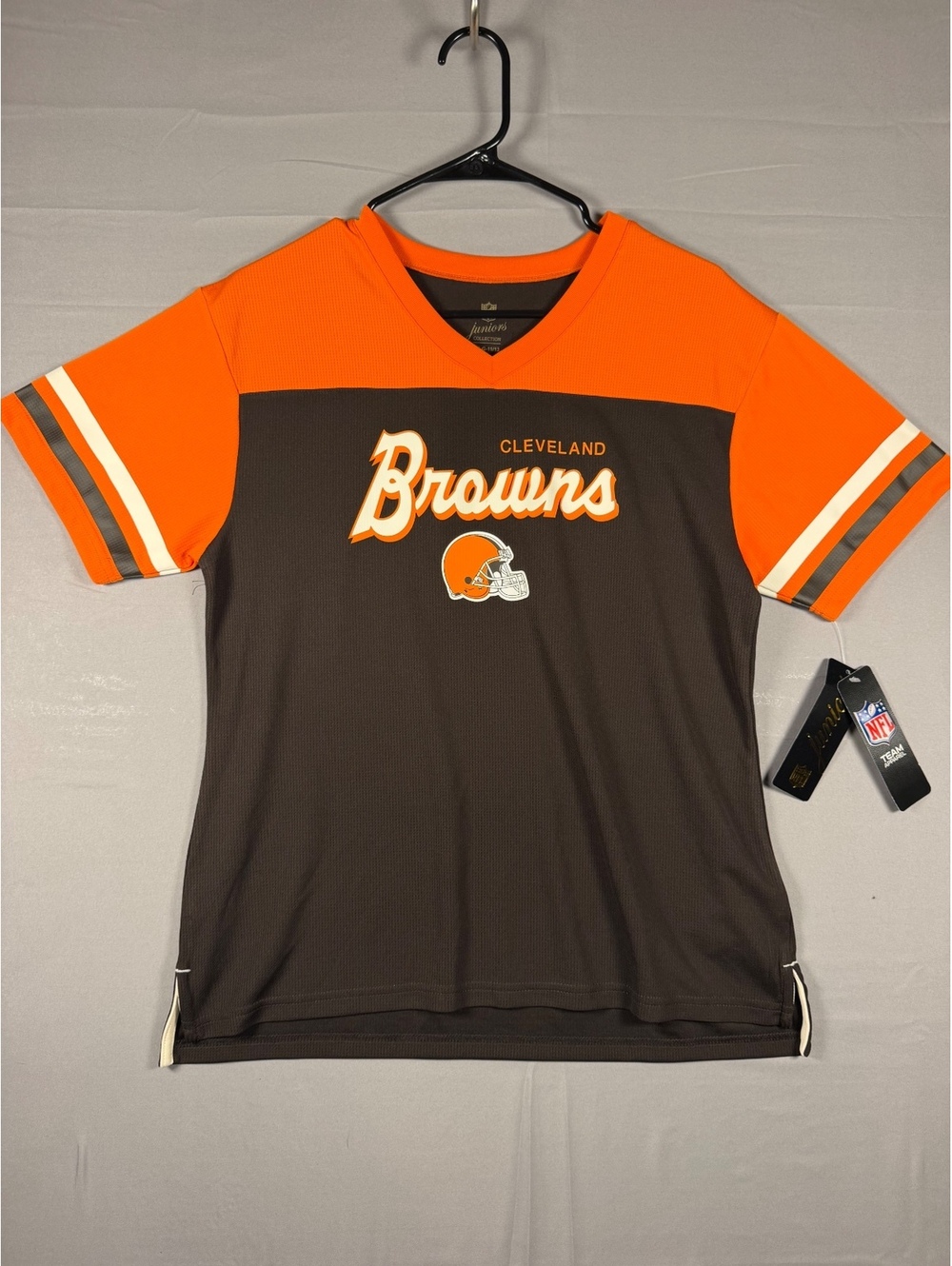 NFL Juniors Cleveland Browns V-Neck Jersey Shirt Large